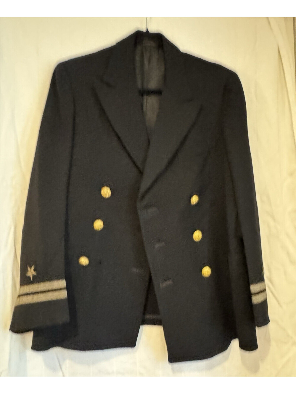 U.S. Navy Officer Service Dress Blue Double-Breasted Coat Gold Buttons Stripes